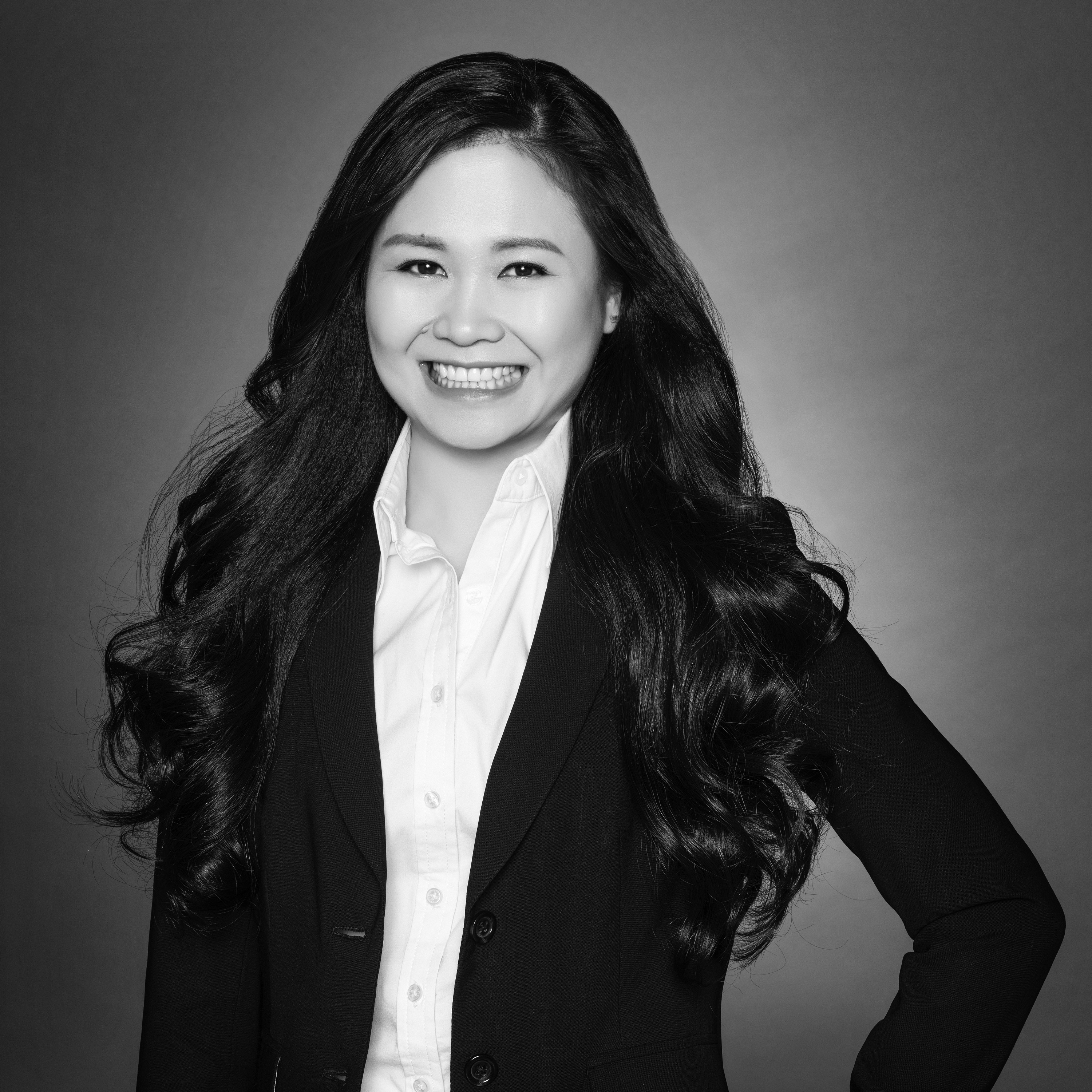 Roxana Cheng